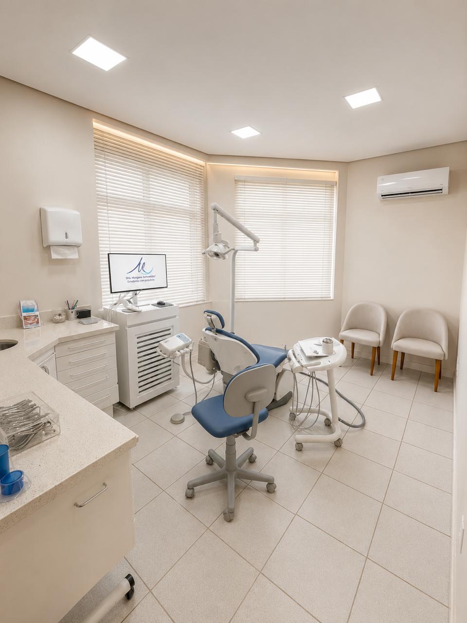 Scanner intraoral 3D em uso no consultório